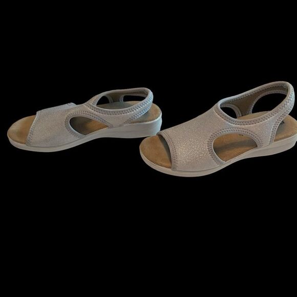 Madina – Youla|Casual Women Lightweight Slip-on Sandals for Sensitive feet - Picture 4 of 8